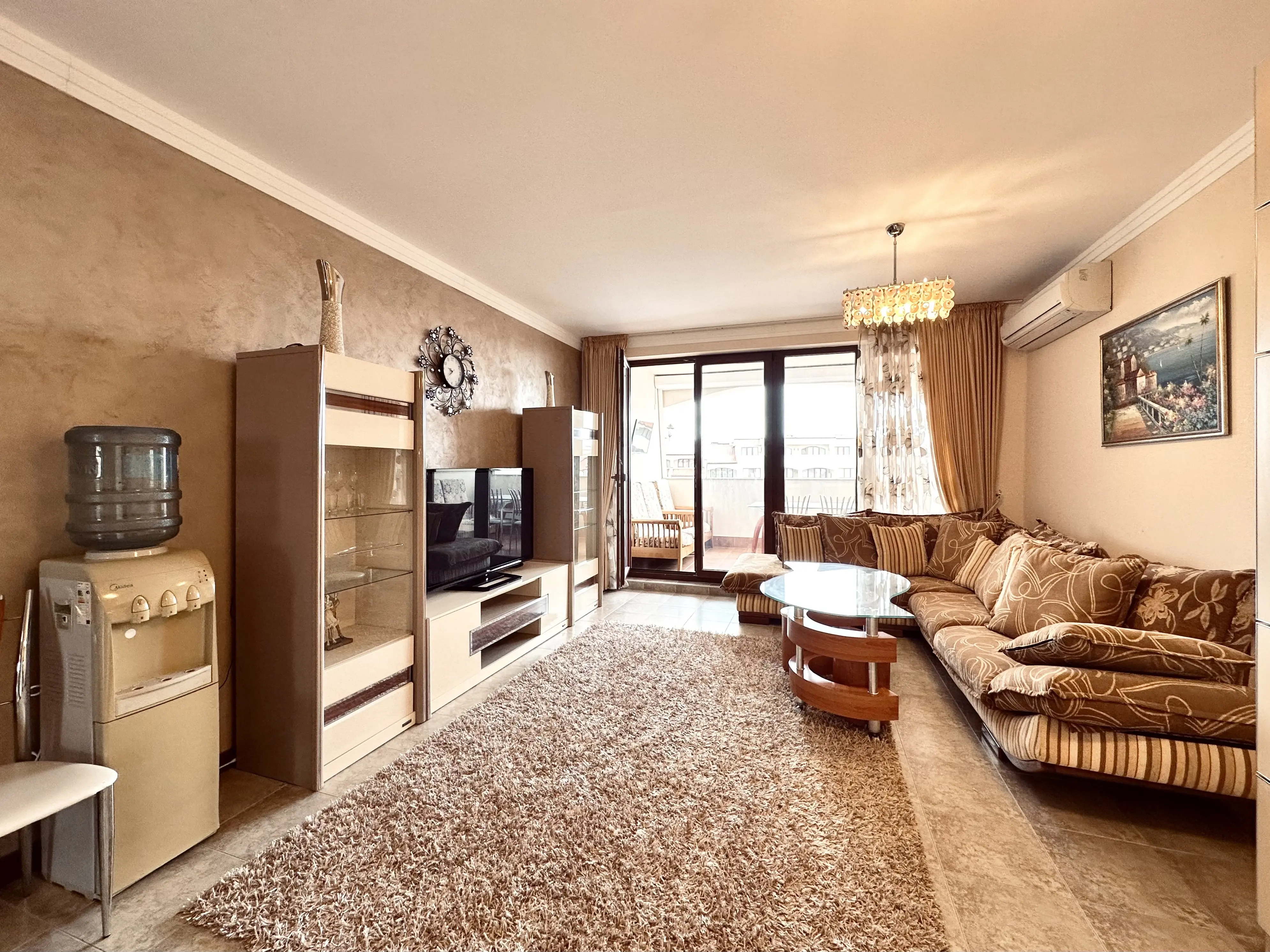 Трехкомнатная квартира в комплексе Casa Real