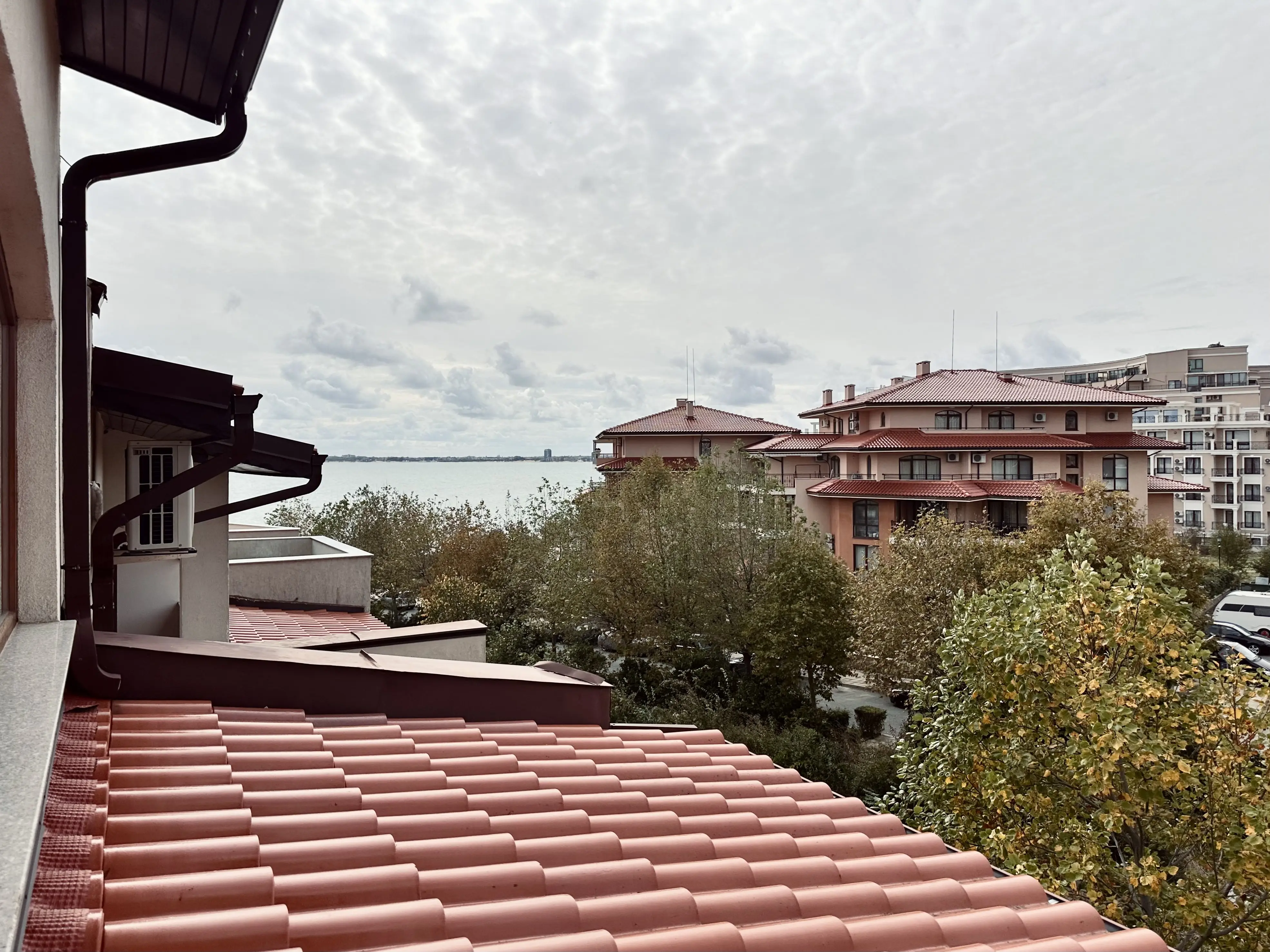 Трехкомнатная квартира в комплексе Casa Real