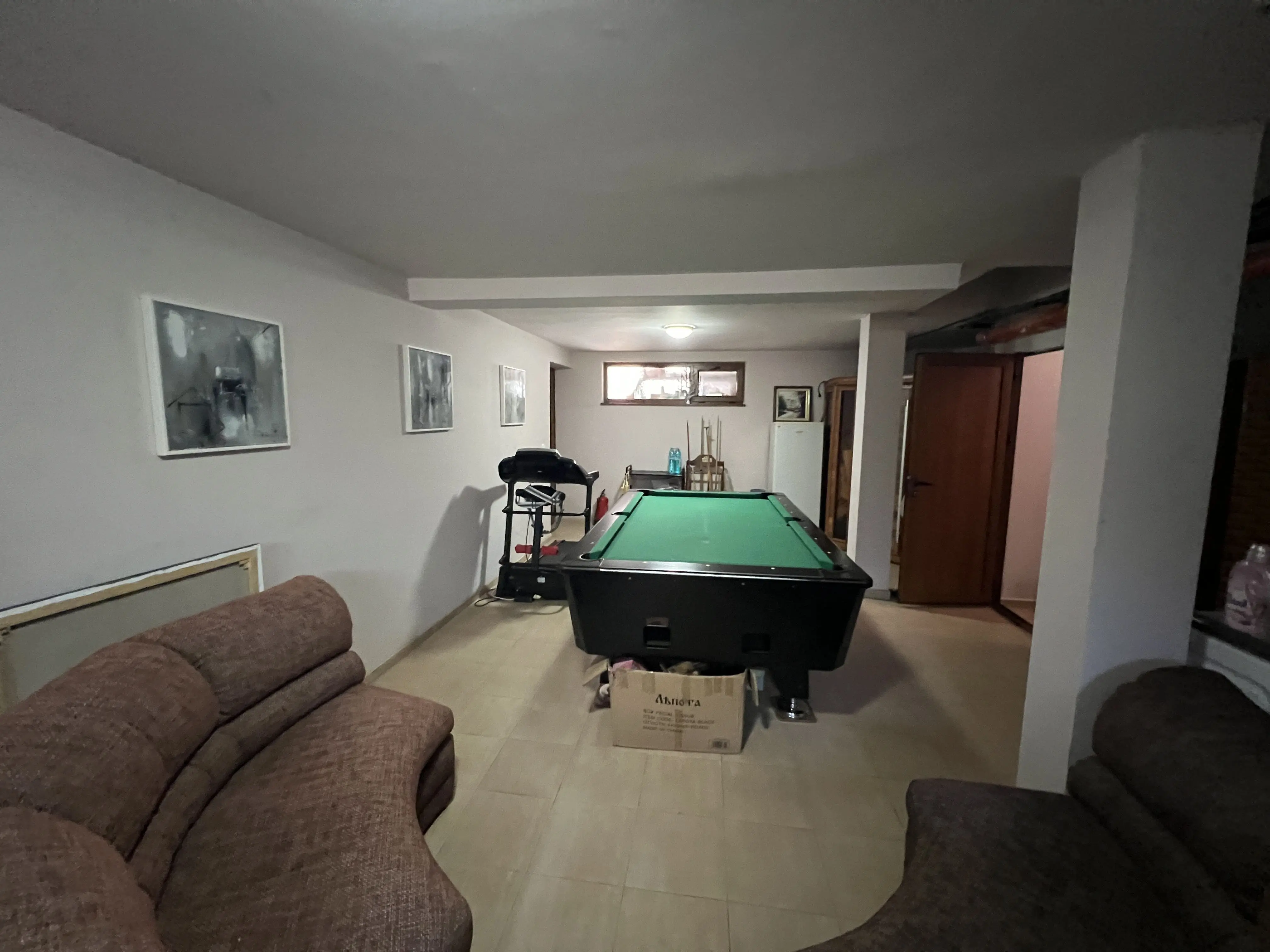 Трехэтажный дом в Святом Власе