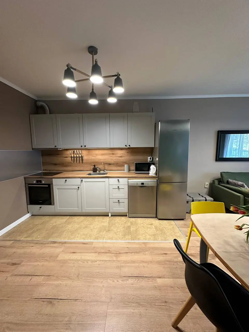 Трехкомнатная квартира в комплексе Sea Breeze