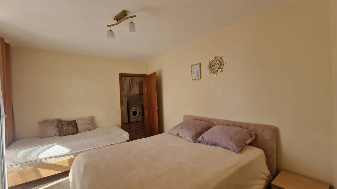 Тристаен апартамент в Panorama Fort Beach — 99 м², първи етаж