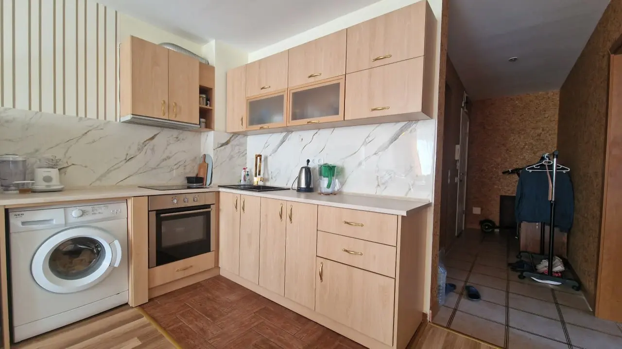 Тристаен апартамент в Panorama Fort Beach — 99 м², първи етаж
