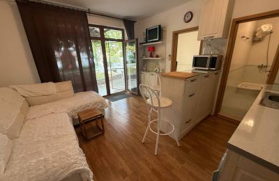 Двухкомнатная квартира в комплексе Vineyards Resort (рассрочка)