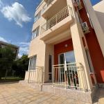 Двухкомнатная квартира в комплексе Nessebar Fort Club (рассрочка)