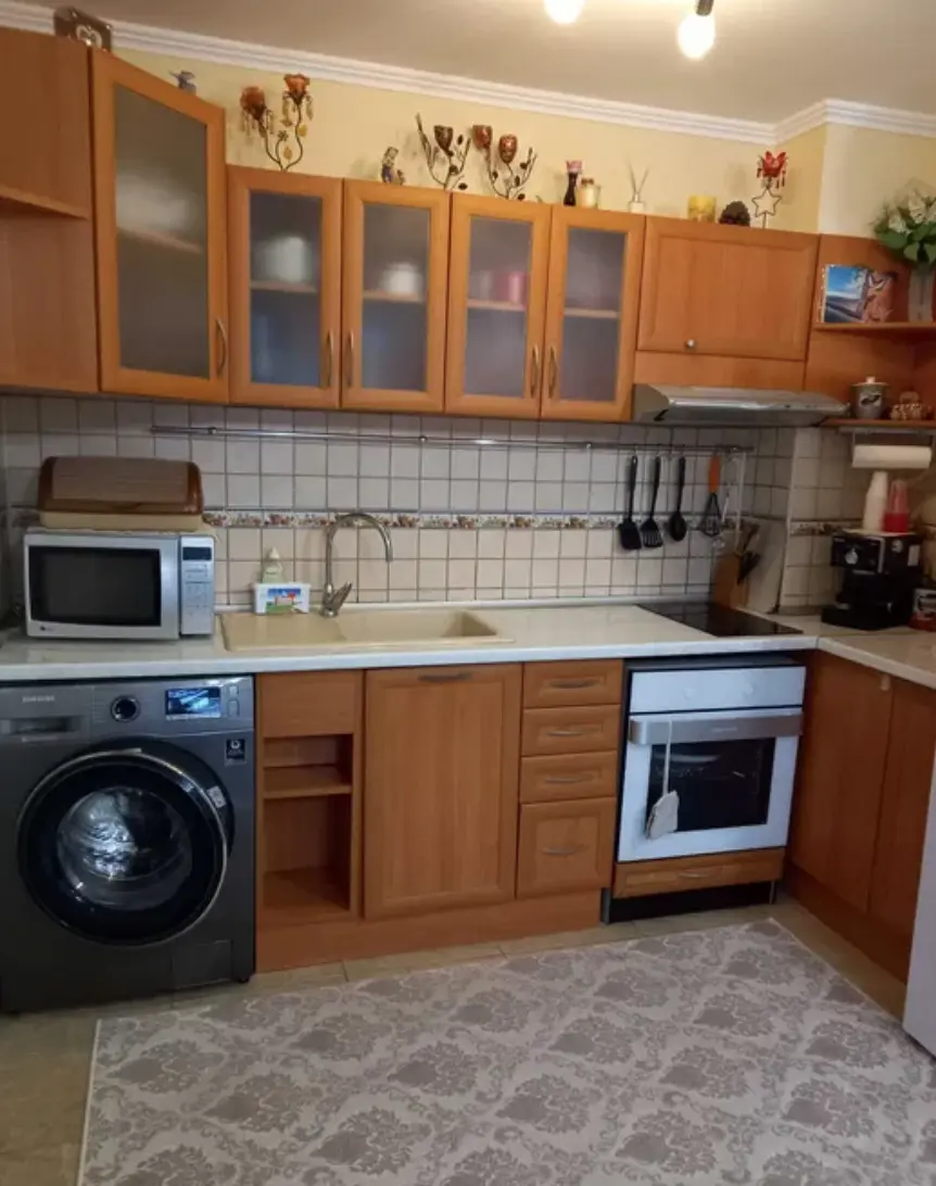 Двухкомнатная квартира в жилом доме, Солнечный Берег