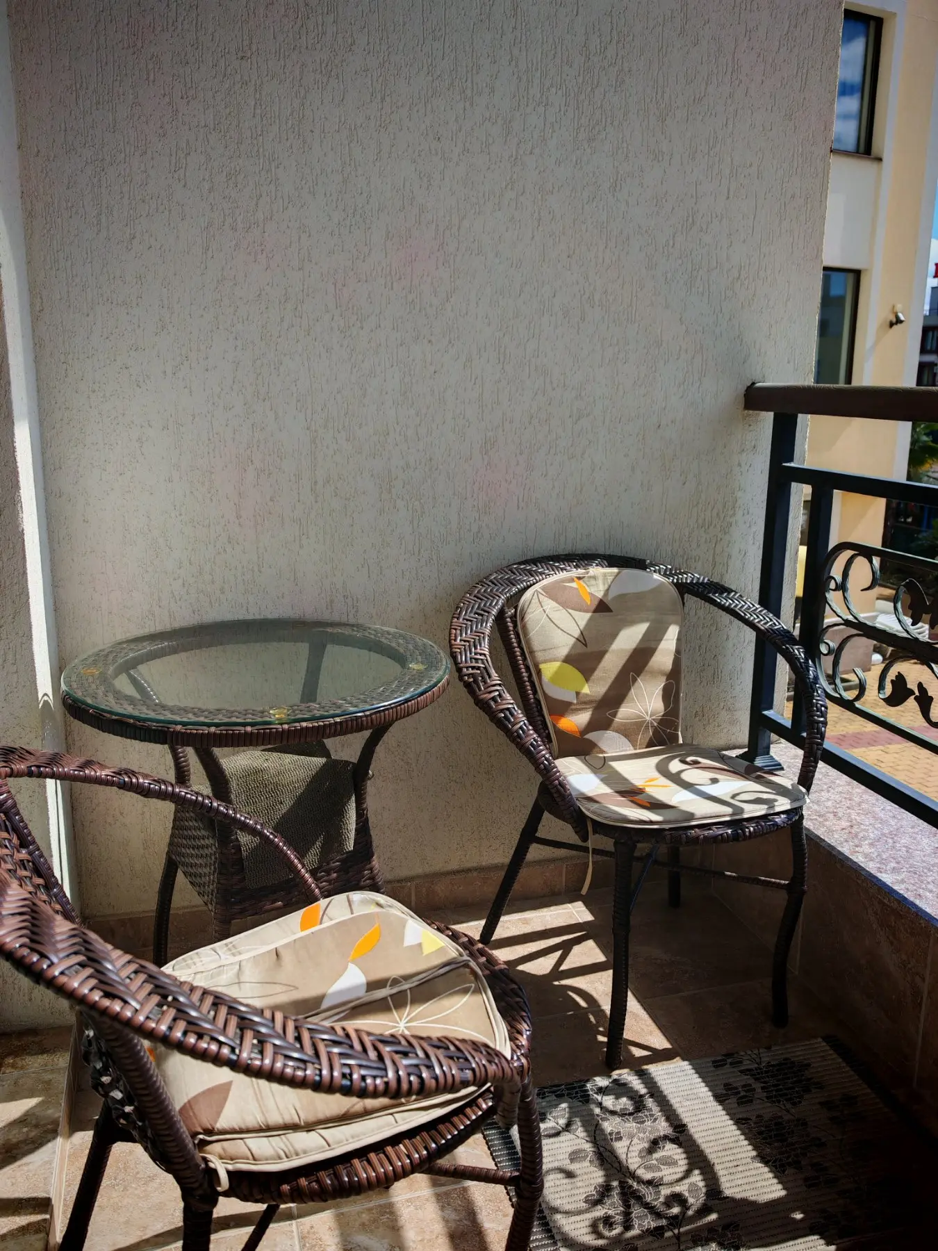 Двухкомнатная квартира в комплексе Радуга 2